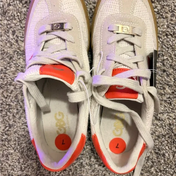 White and orange Guess Sneakers - Picture 4 of 6